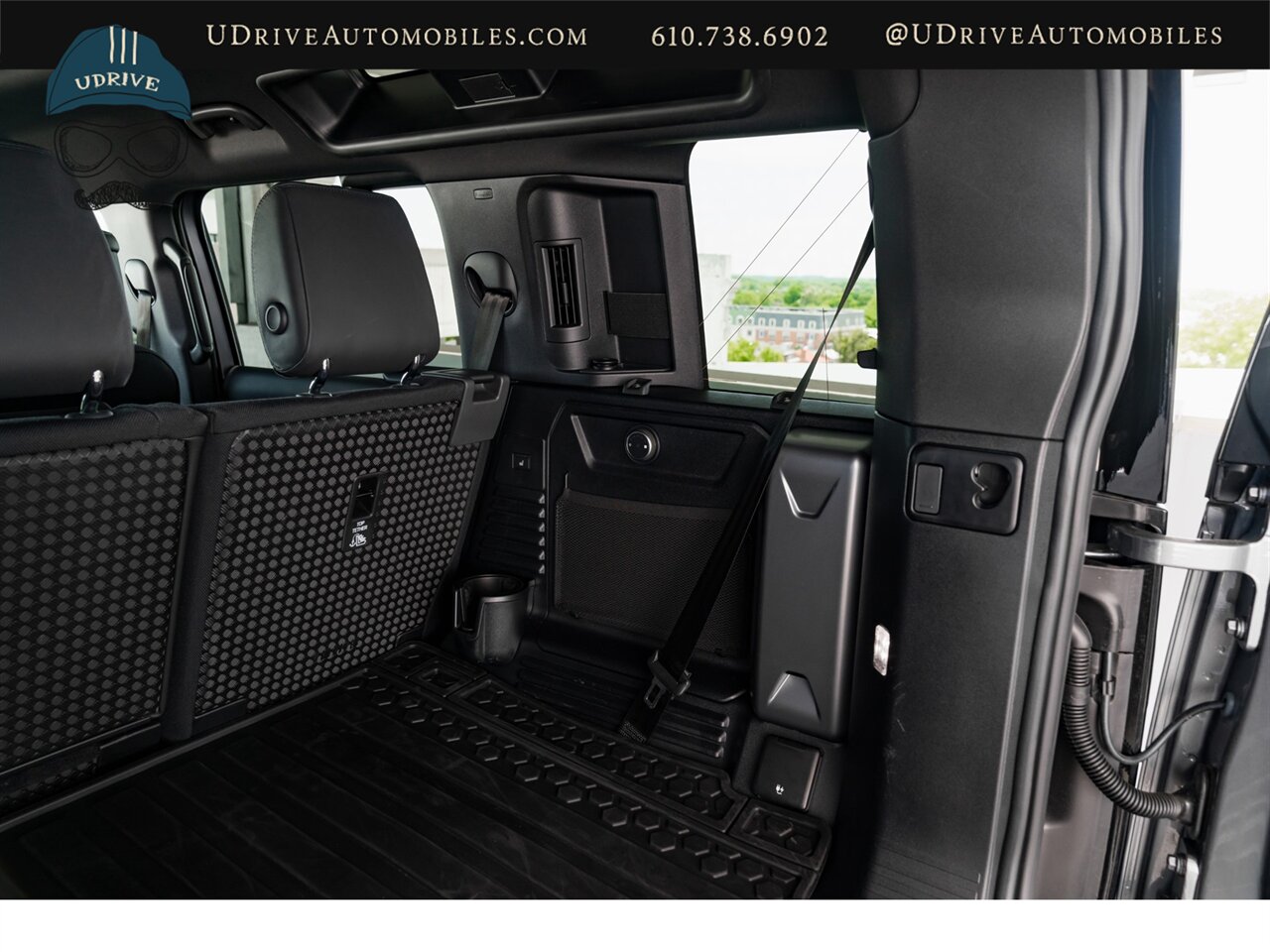 2023 Land Rover Defender 110 X  AWD Country Pack Jump Seat Cold Clim Warranty - Photo 57 - West Chester, PA 19382