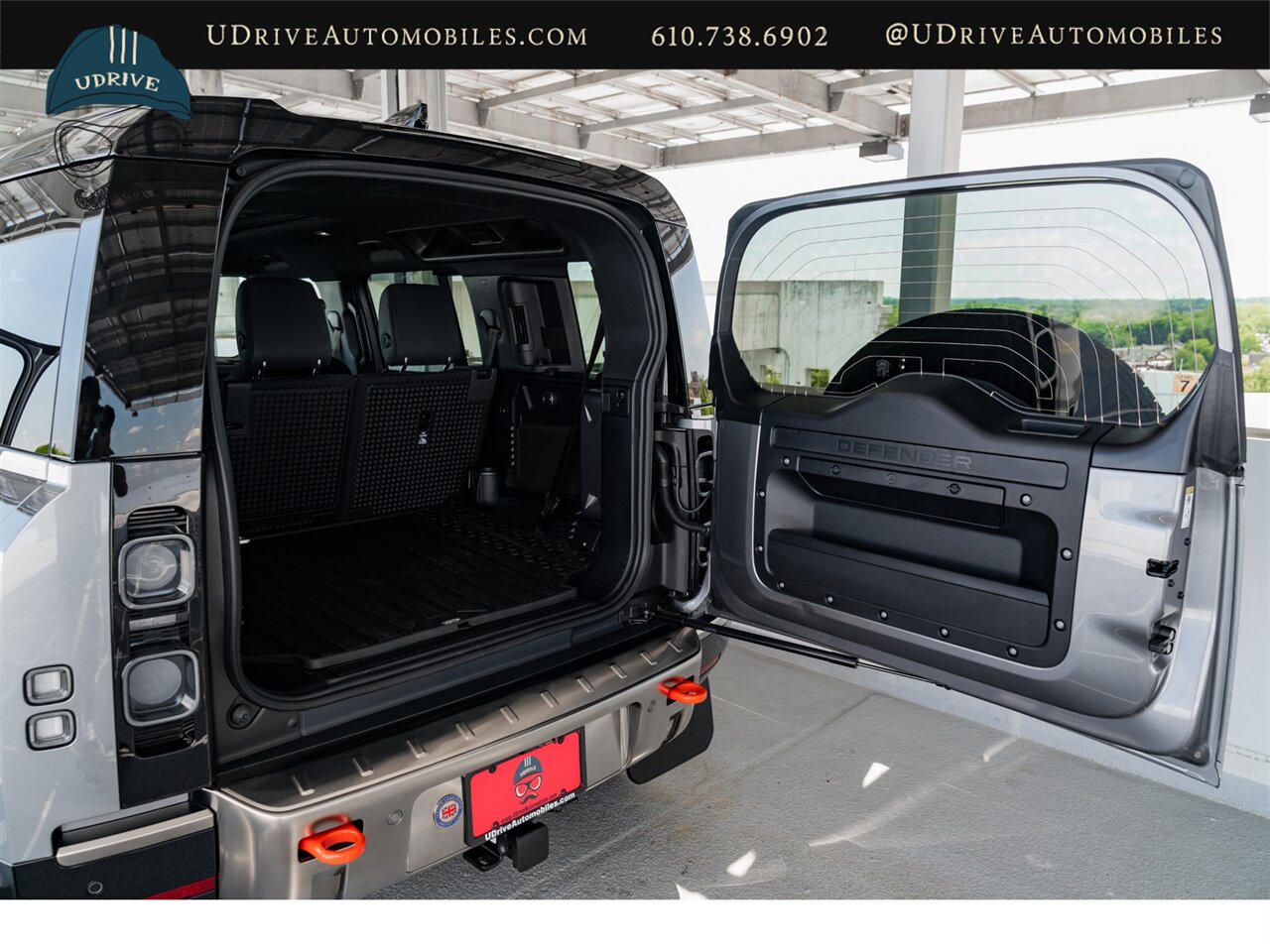 2023 Land Rover Defender 110 X  AWD Country Pack Jump Seat Cold Clim Warranty - Photo 53 - West Chester, PA 19382