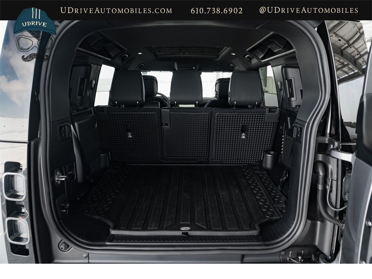 2023 Land Rover Defender 110 X  AWD Country Pack Jump Seat Cold Clim Warranty - Photo 54 - West Chester, PA 19382