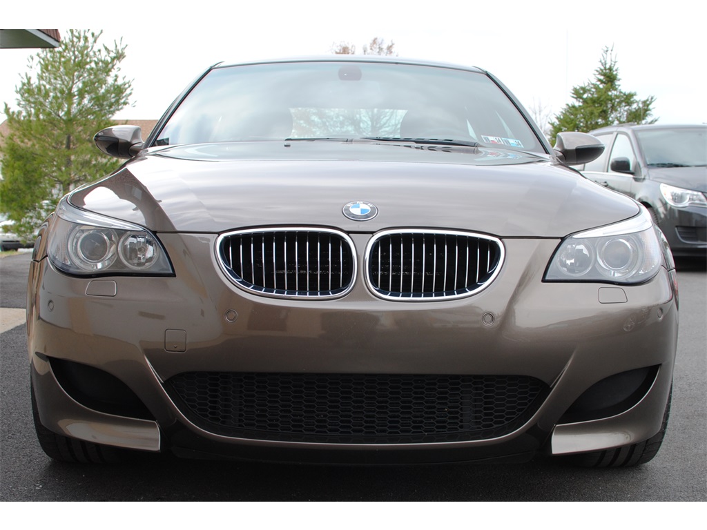 2007 BMW M5 6 Speed Manual   - Photo 4 - West Chester, PA 19382