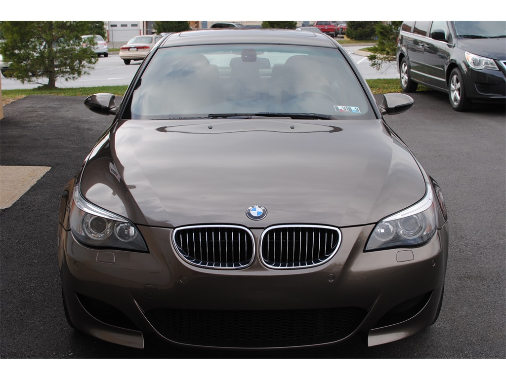 2007 BMW M5 6 Speed Manual   - Photo 3 - West Chester, PA 19382