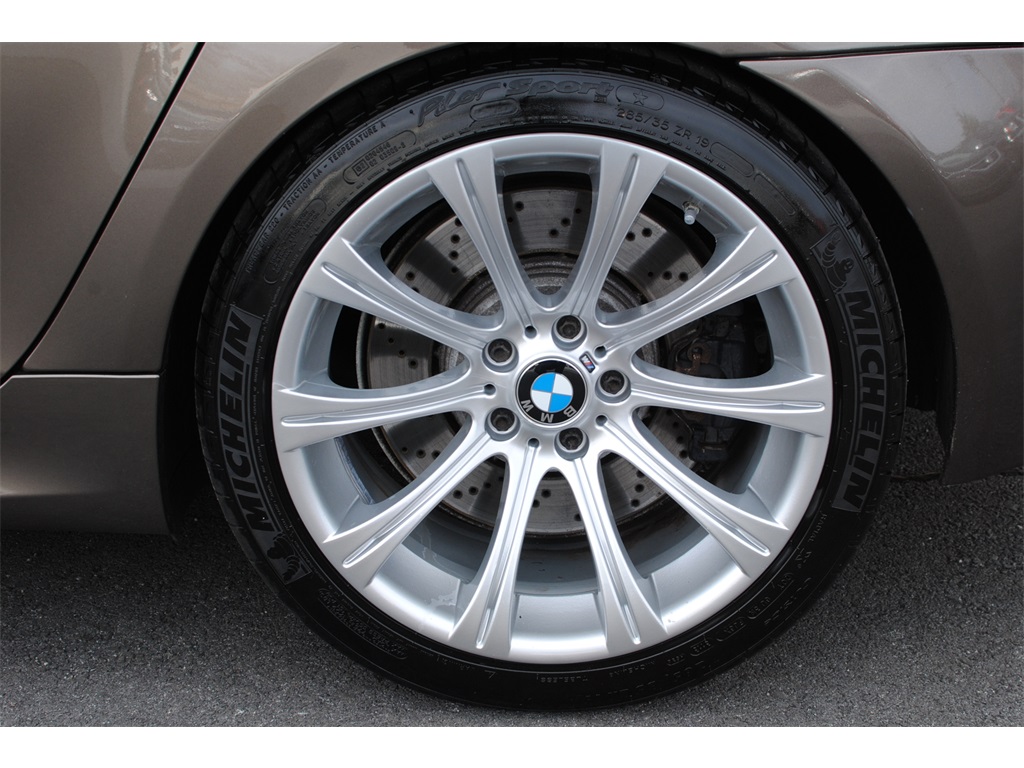 2007 BMW M5 6 Speed Manual   - Photo 36 - West Chester, PA 19382