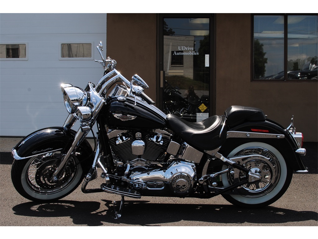 2005 Harley-Davidson Softail Deluxe   - Photo 2 - West Chester, PA 19382