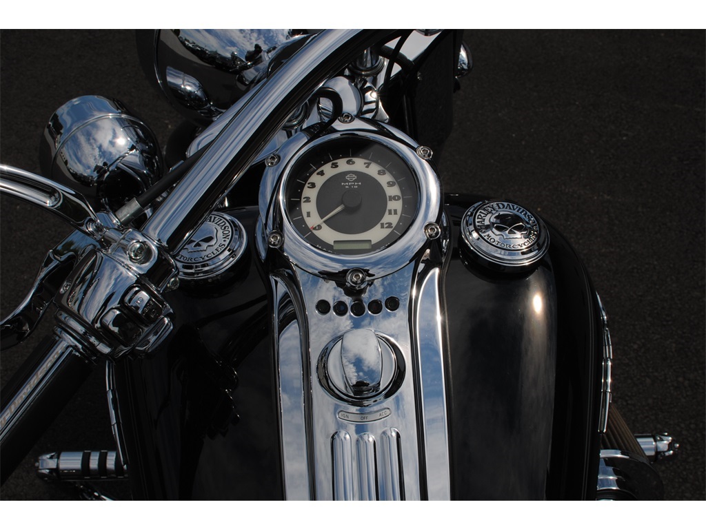 2005 Harley-Davidson Softail Deluxe   - Photo 29 - West Chester, PA 19382
