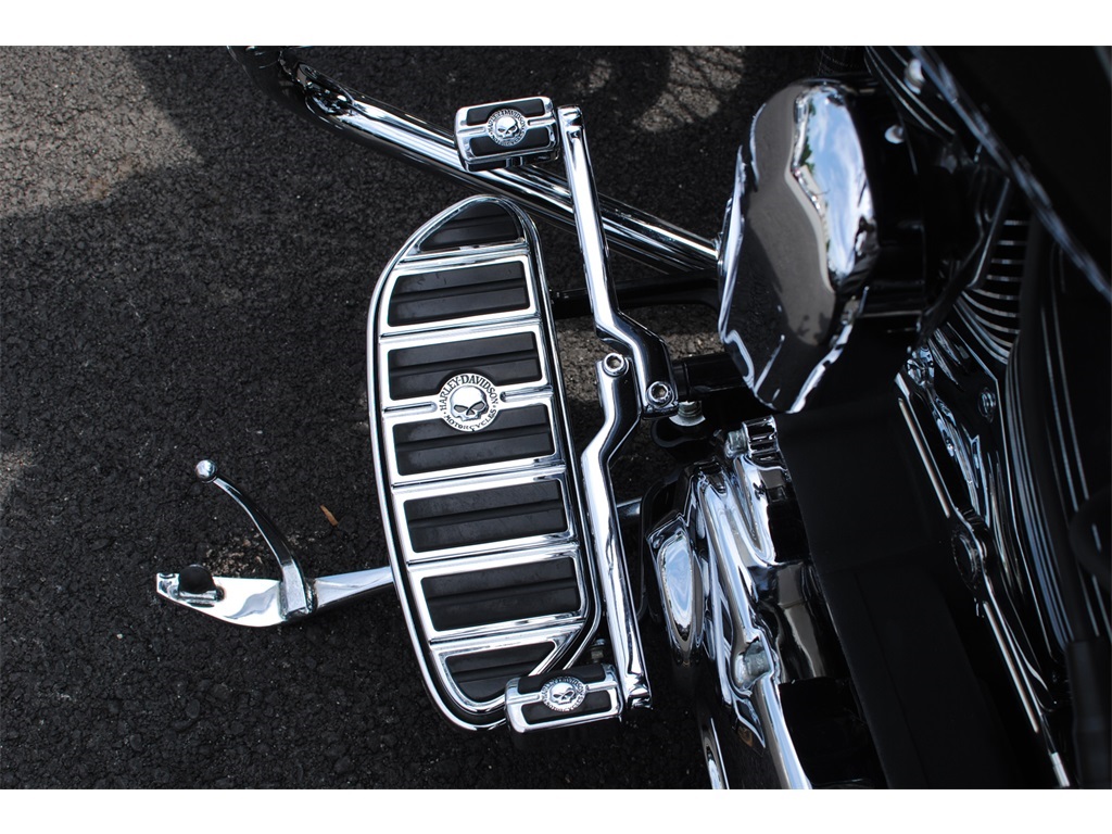2005 Harley-Davidson Softail Deluxe   - Photo 48 - West Chester, PA 19382