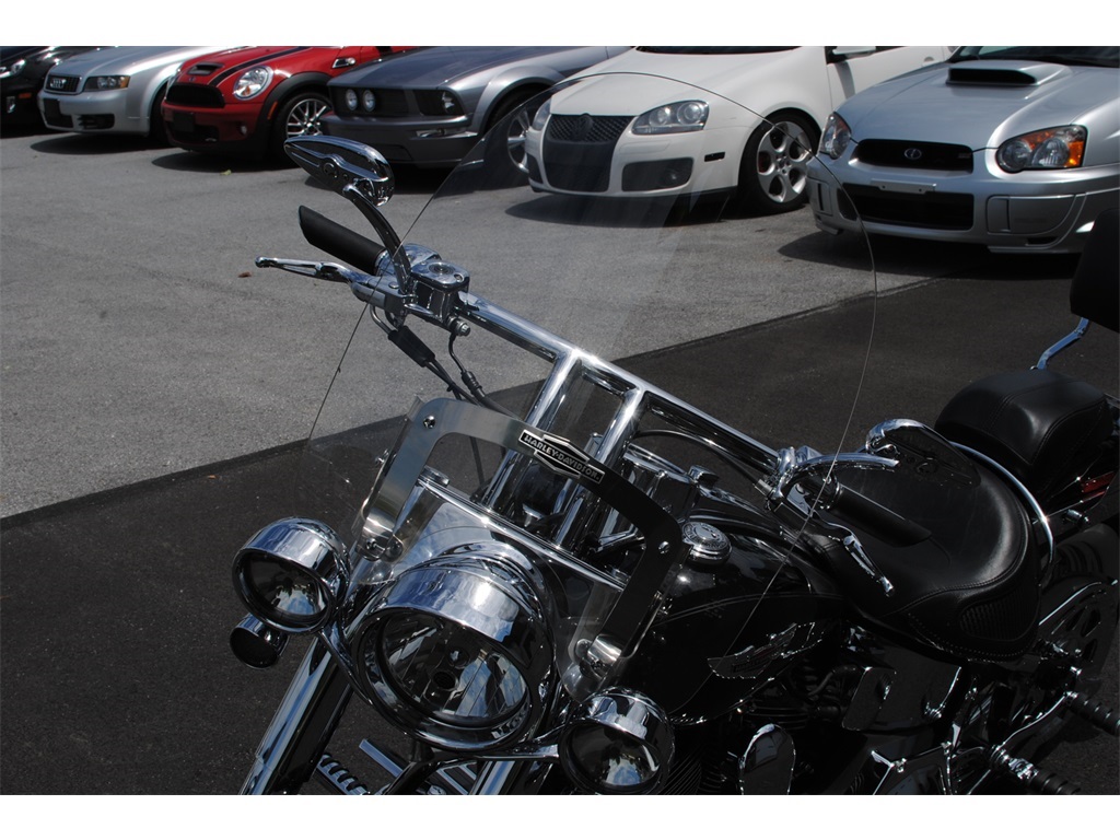 2005 Harley-Davidson Softail Deluxe   - Photo 44 - West Chester, PA 19382