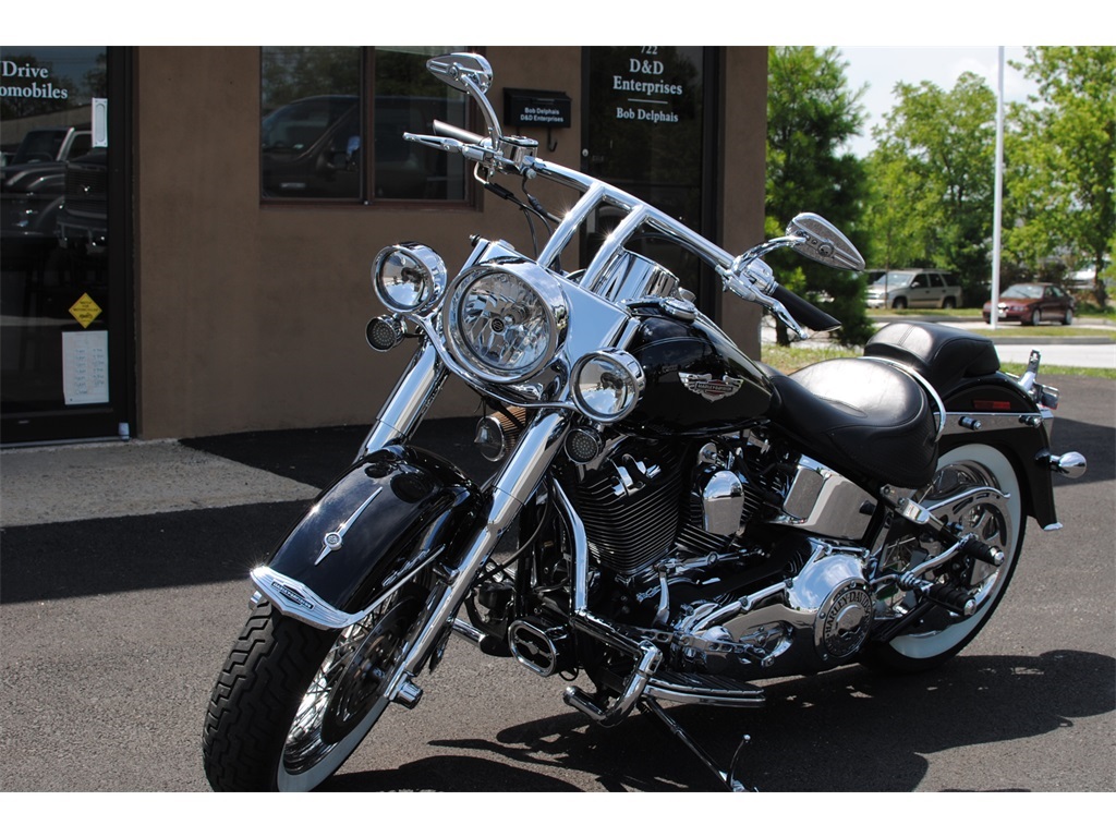 2005 Harley-Davidson Softail Deluxe   - Photo 3 - West Chester, PA 19382