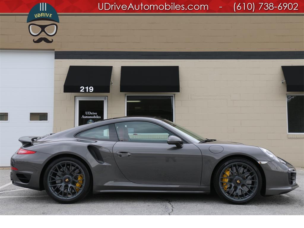 2016 Porsche 911 Turbo S Coupe Red Leather Glass Roof Warranty   - Photo 8 - West Chester, PA 19382