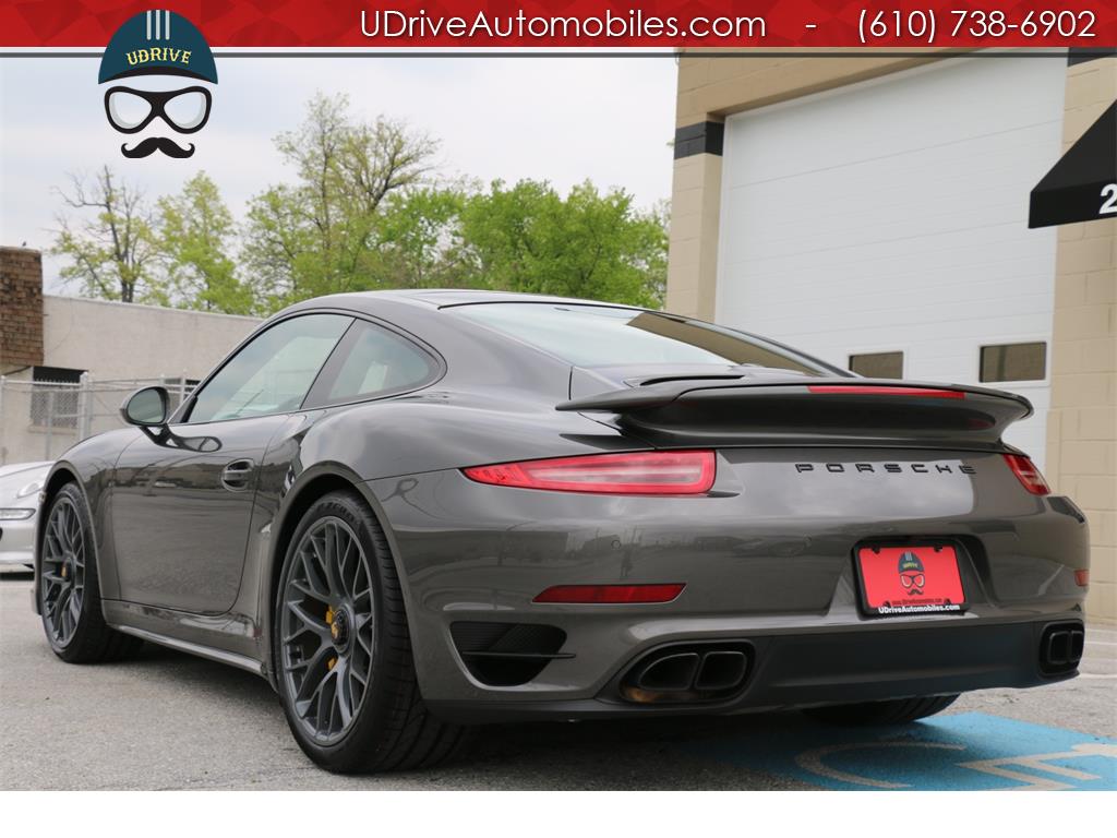 2016 Porsche 911 Turbo S Coupe Red Leather Glass Roof Warranty   - Photo 12 - West Chester, PA 19382