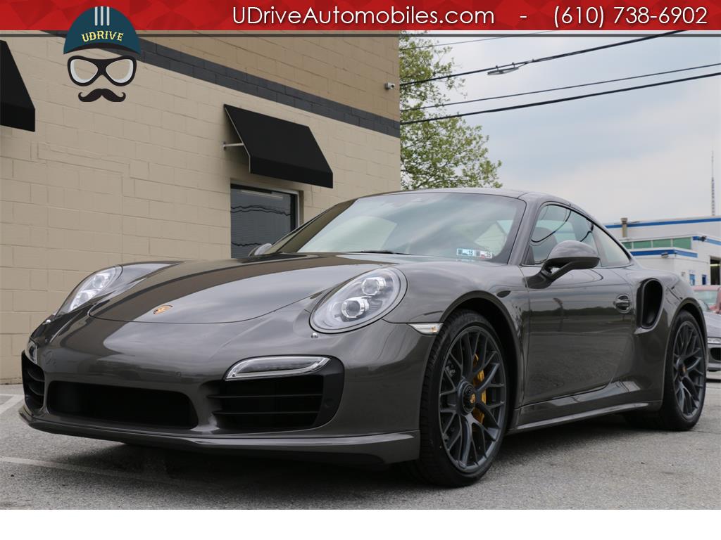 2016 Porsche 911 Turbo S Coupe Red Leather Glass Roof Warranty   - Photo 4 - West Chester, PA 19382