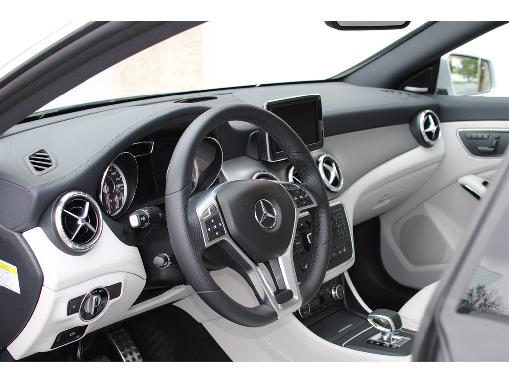 2014 Mercedes-Benz CLA45 AMG   - Photo 15 - West Chester, PA 19382