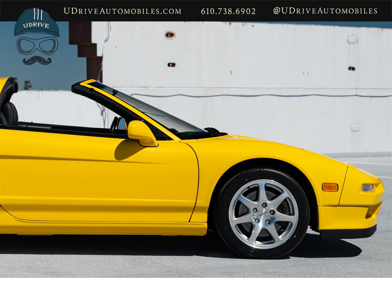 1999 Acura NSX T  Rare Spa Yellow 6 Speed Manual Service History - Photo 17 - West Chester, PA 19382