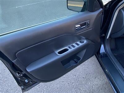 2010 Ford Fusion Hybrid   - Photo 10 - Tualatin, OR 97062