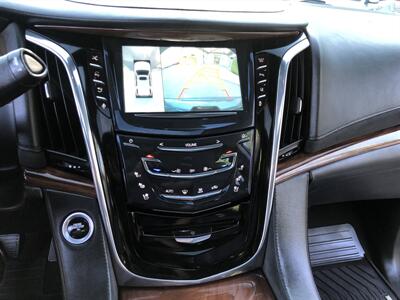 2015 Cadillac Escalade ESV Premium   - Photo 16 - Tualatin, OR 97062
