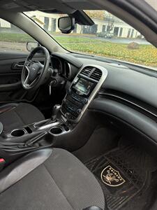2015 Chevrolet Malibu LT - Photo 11 - Sacramento, CA 95823