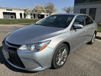 2015 Toyota Camry SE Sedan