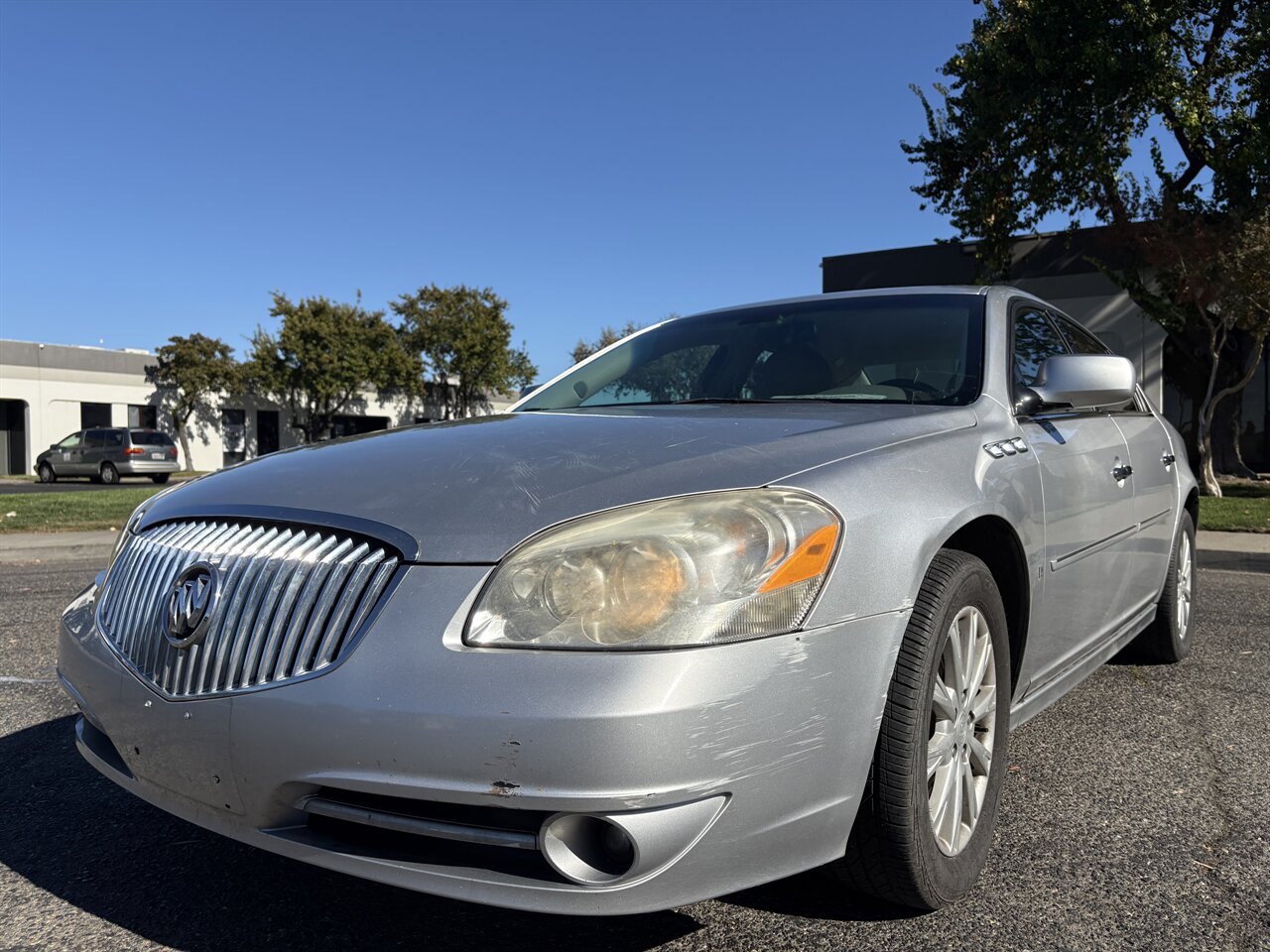 2010 Buick Lucerne CXL   - Photo 1 - Sacramento, CA 95823