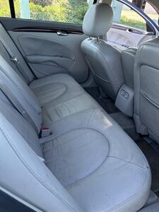 2010 Buick Lucerne CXL   - Photo 11 - Sacramento, CA 95823