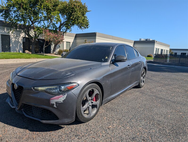 2019 Alfa Romeo Giulia Sport  