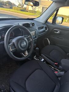 2017 Jeep Renegade Sport   - Photo 8 - Sacramento, CA 95823