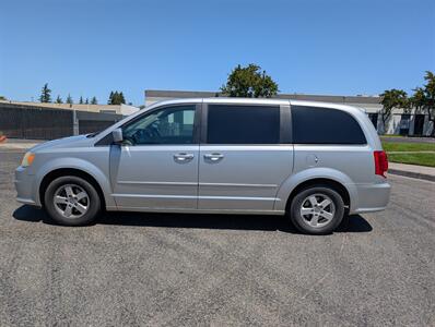 2014 Dodge Grand Caravan American Value Packa   - Photo 2 - Sacramento, CA 95823
