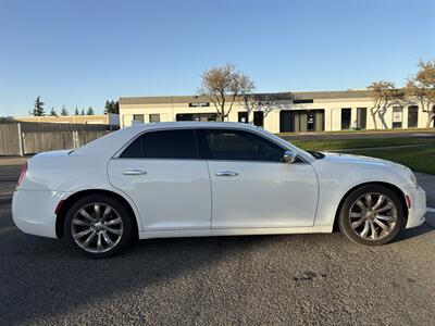 2017 Chrysler 300C - Photo 6 - Sacramento, CA 95823