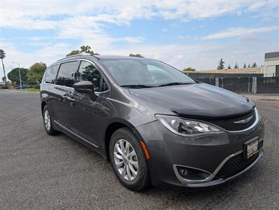 2018 Chrysler Pacifica Touring L   - Photo 7 - Sacramento, CA 95823