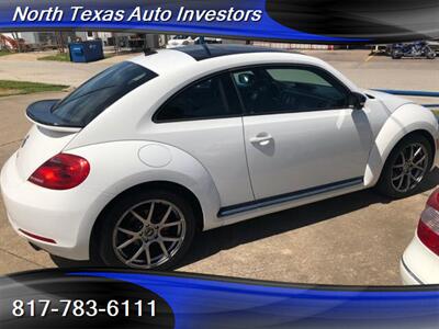 2012 Volkswagen Beetle-Classic Turbo   - Photo 6 - Alvarado, TX 76009