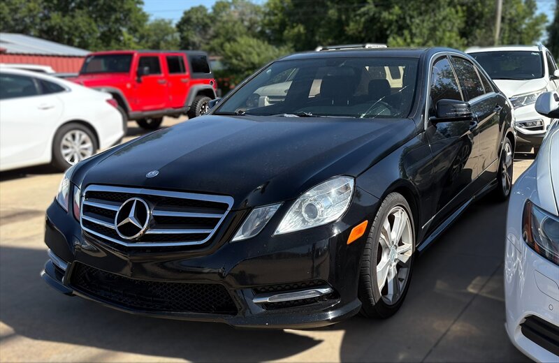 2013 Mercedes-Benz E 350 Sport   - Photo 1 - Tulsa, OK 74115