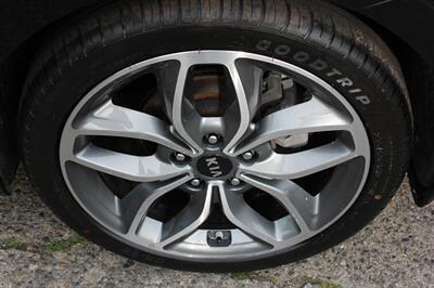 2016 Kia Forte Koup SX Luxury   - Photo 9 - Seattle, WA 98103