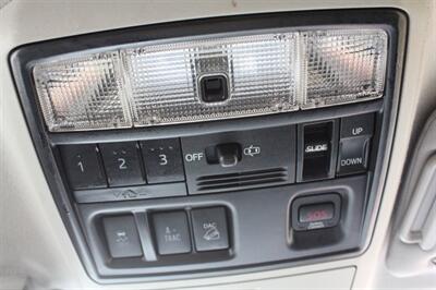 2016 Toyota 4Runner Limited - Photo 19 - Seattle, WA 98103