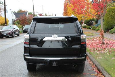 2016 Toyota 4Runner Limited - Photo 6 - Seattle, WA 98103