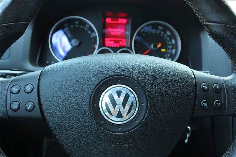 2009 Volkswagen GTI PZEV photo