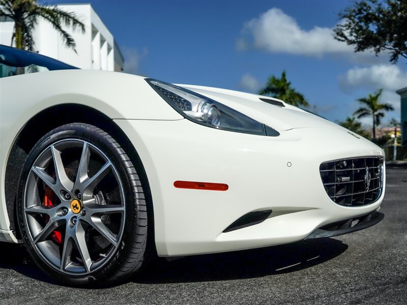2014 Ferrari California   - Photo 3 - Bonita Springs, FL 34134