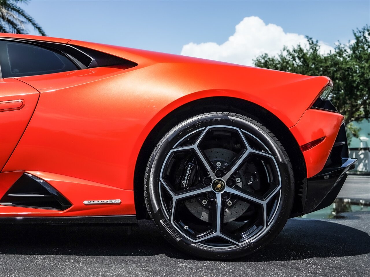 2020 Lamborghini Huracan EVO   - Photo 31 - Bonita Springs, FL 34134