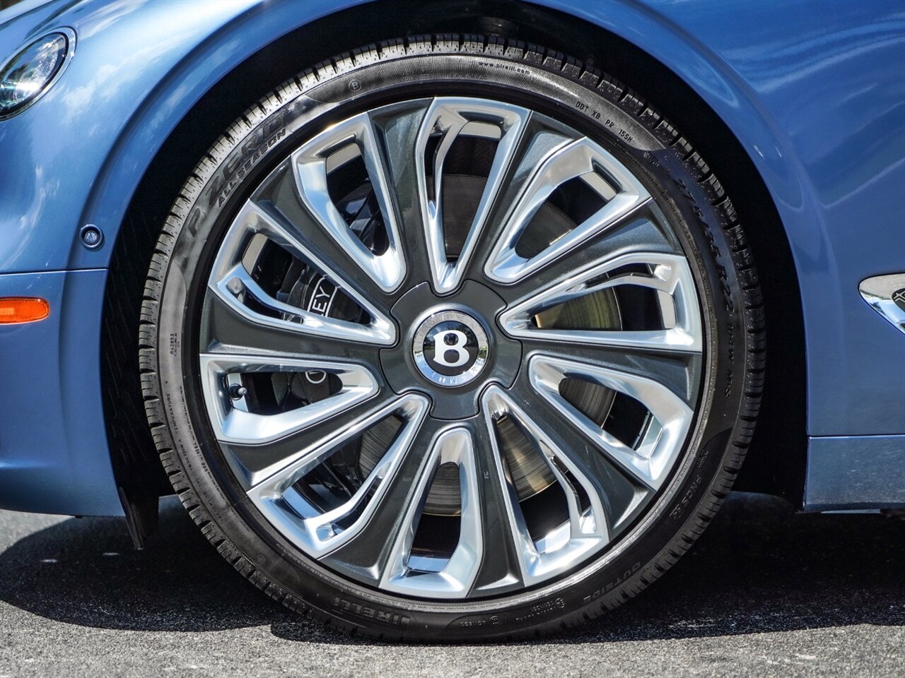 2021 Bentley Continental GT V8   - Photo 32 - Bonita Springs, FL 34134
