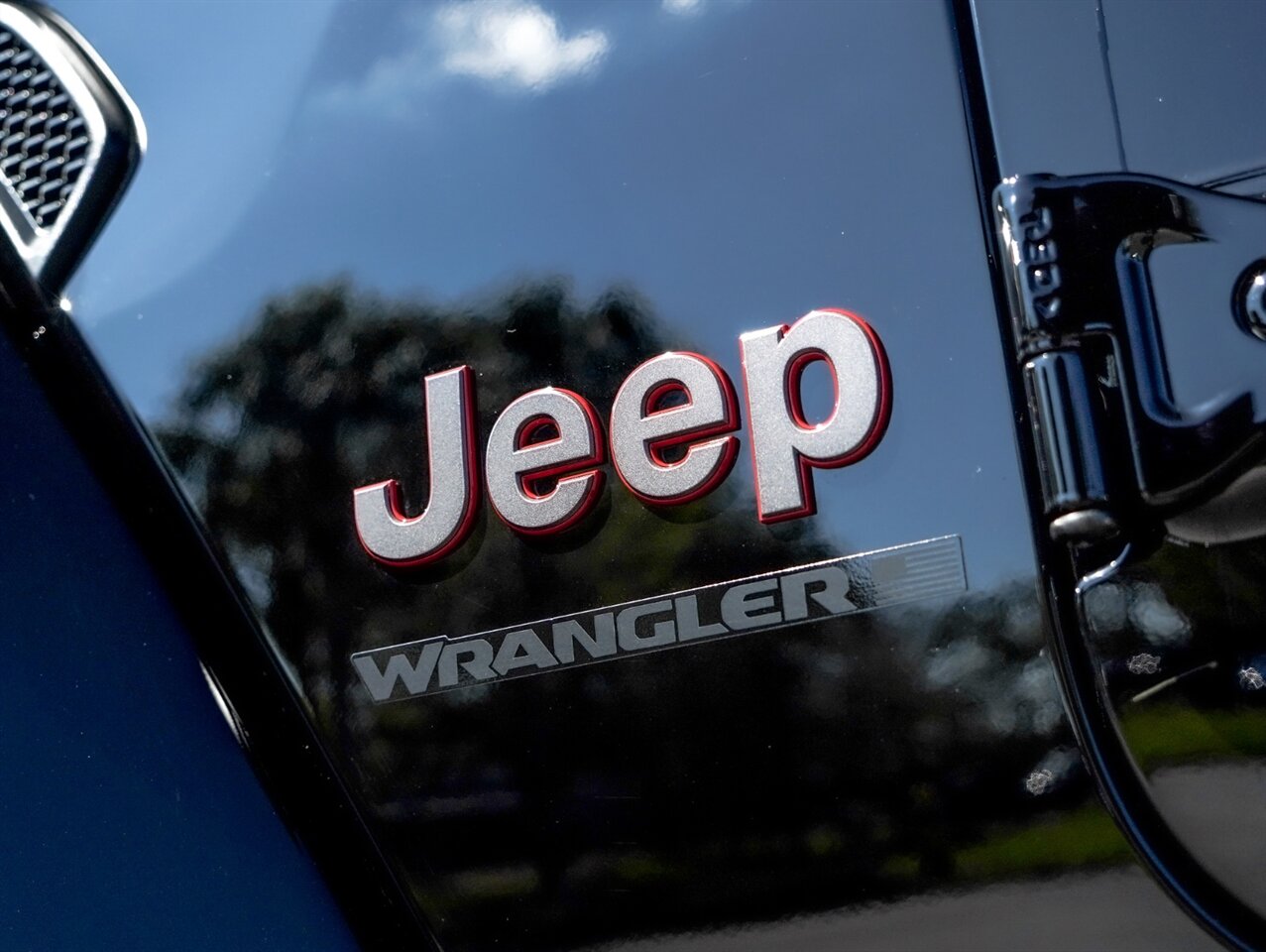 2023 Jeep Wrangler Unlimited Rubicon   - Photo 12 - Bonita Springs, FL 34134