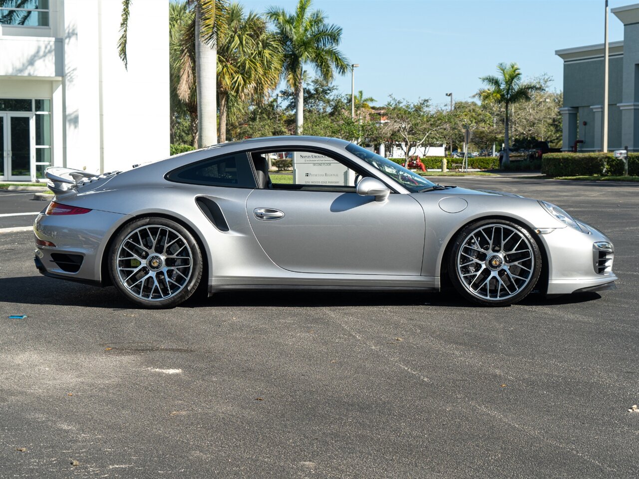 2014 Porsche 911 Turbo S   - Photo 26 - Bonita Springs, FL 34134