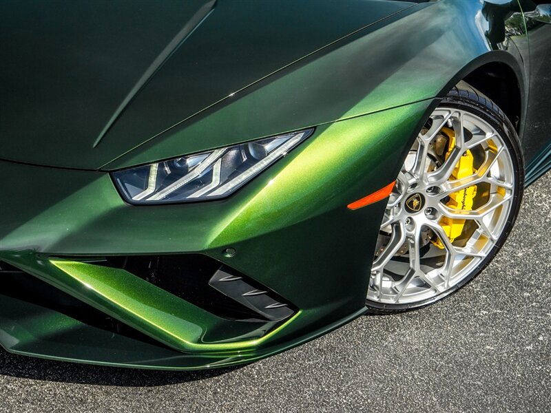 2021 Lamborghini Huracan EVO Spyder   - Photo 3 - Bonita Springs, FL 34134