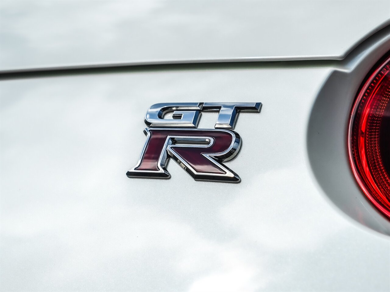 2018 Nissan GT-R Premium   - Photo 47 - Bonita Springs, FL 34134