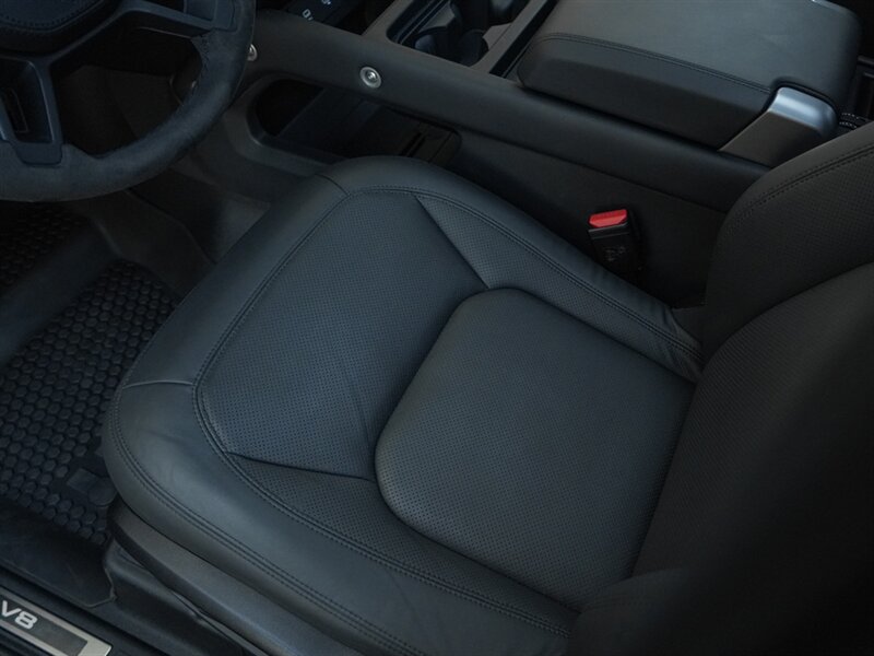 2023 Land Rover Defender 110 V8 Carpathian Edition   - Photo 24 - Bonita Springs, FL 34134