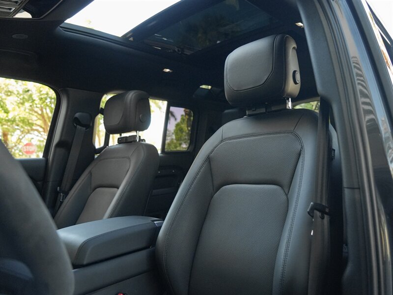 2023 Land Rover Defender 110 V8 Carpathian Edition   - Photo 23 - Bonita Springs, FL 34134