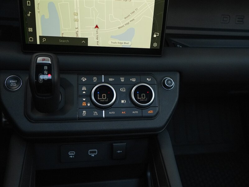 2023 Land Rover Defender 110 V8 Carpathian Edition   - Photo 19 - Bonita Springs, FL 34134