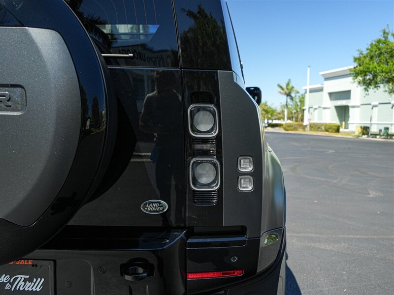 2023 Land Rover Defender 110 V8 Carpathian Edition   - Photo 60 - Bonita Springs, FL 34134