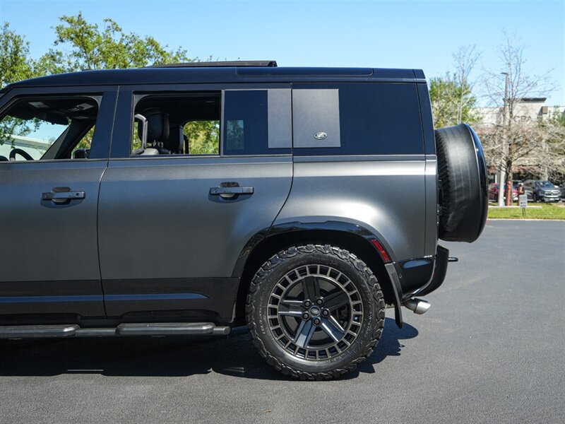 2023 Land Rover Defender 110 V8 Carpathian Edition   - Photo 49 - Bonita Springs, FL 34134