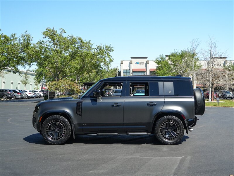 2023 Land Rover Defender 110 V8 Carpathian Edition   - Photo 43 - Bonita Springs, FL 34134