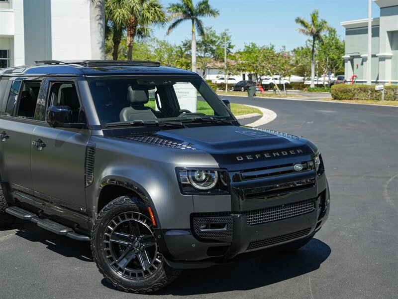 2023 Land Rover Defender 110 V8 Carpathian Edition   - Photo 70 - Bonita Springs, FL 34134
