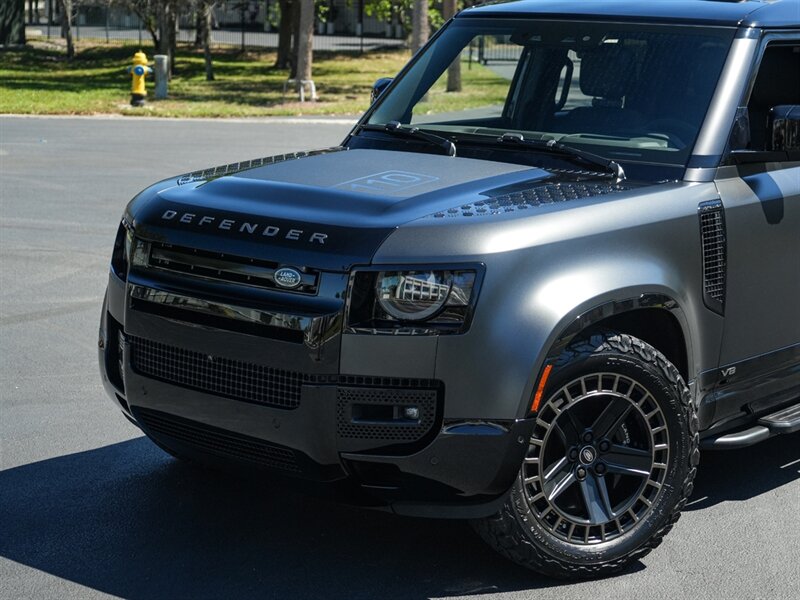 2023 Land Rover Defender 110 V8 Carpathian Edition   - Photo 10 - Bonita Springs, FL 34134