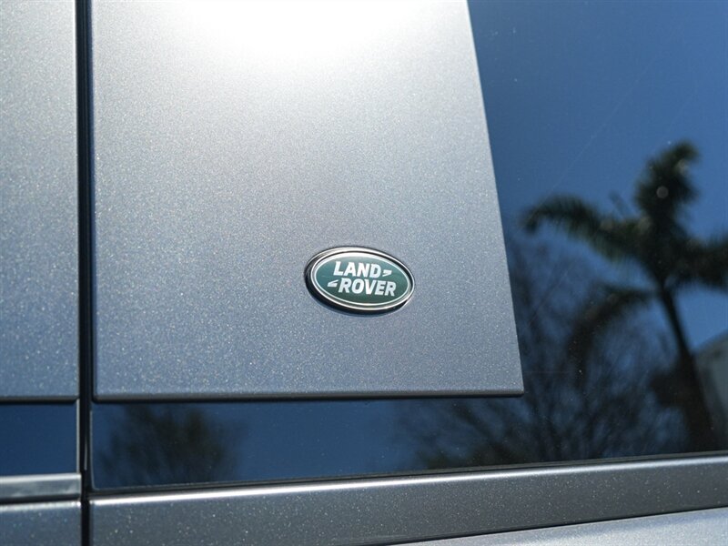 2023 Land Rover Defender 110 V8 Carpathian Edition   - Photo 69 - Bonita Springs, FL 34134