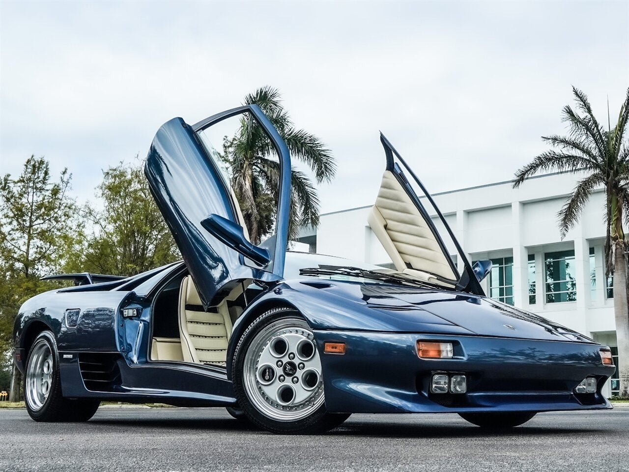 1995 Lamborghini Diablo VT   - Photo 47 - Bonita Springs, FL 34134